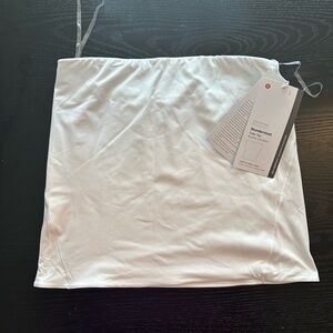 Women’s large Lululemon Nulu tube top